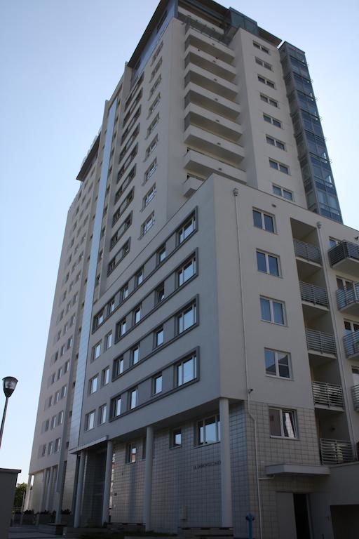 Apartamenty Karawela - Marina Primore Widok Na Morze Gdańsk Kültér fotó