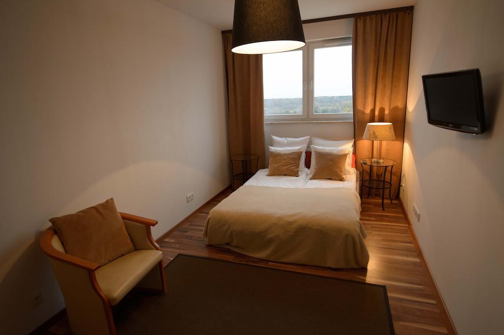 Apartamenty Karawela - Marina Primore Widok Na Morze Gdańsk Szoba fotó